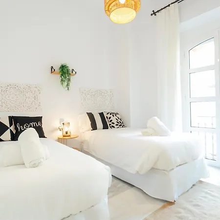 Alohamundi Almansa Ii Apartment