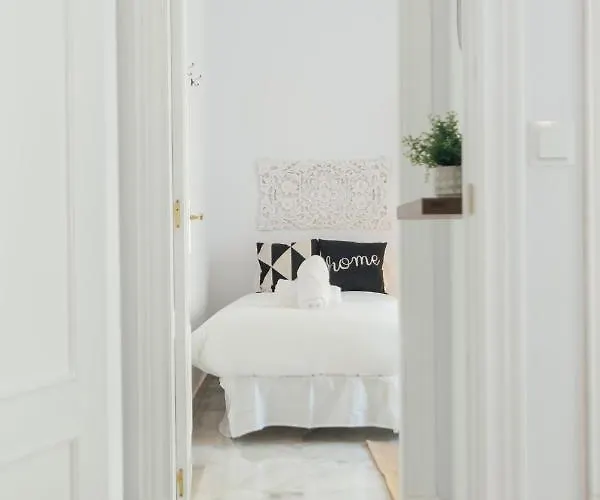 Apartament Alohamundi Almansa Ii *